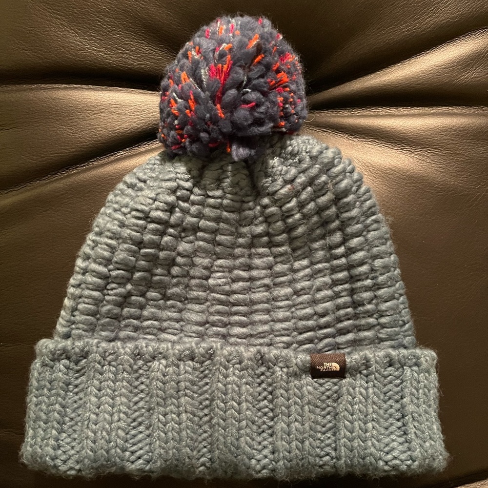 North Face Pom Pom Beanie